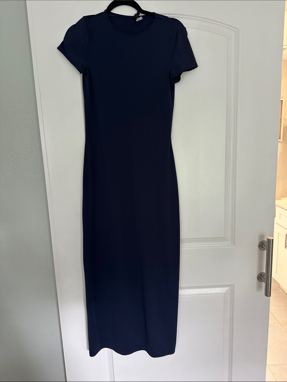 H&M women’s navy blue maxi dress